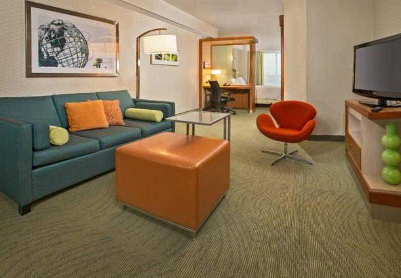 Springhill Suites By Marriott New York Laguardia Airport Eksteriør bilde